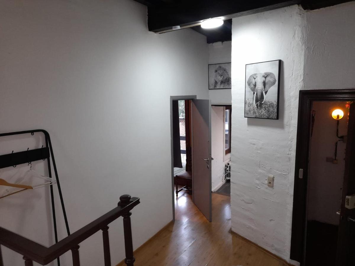 Blue Apartment In The Old Town アントウェルペン エクステリア 写真